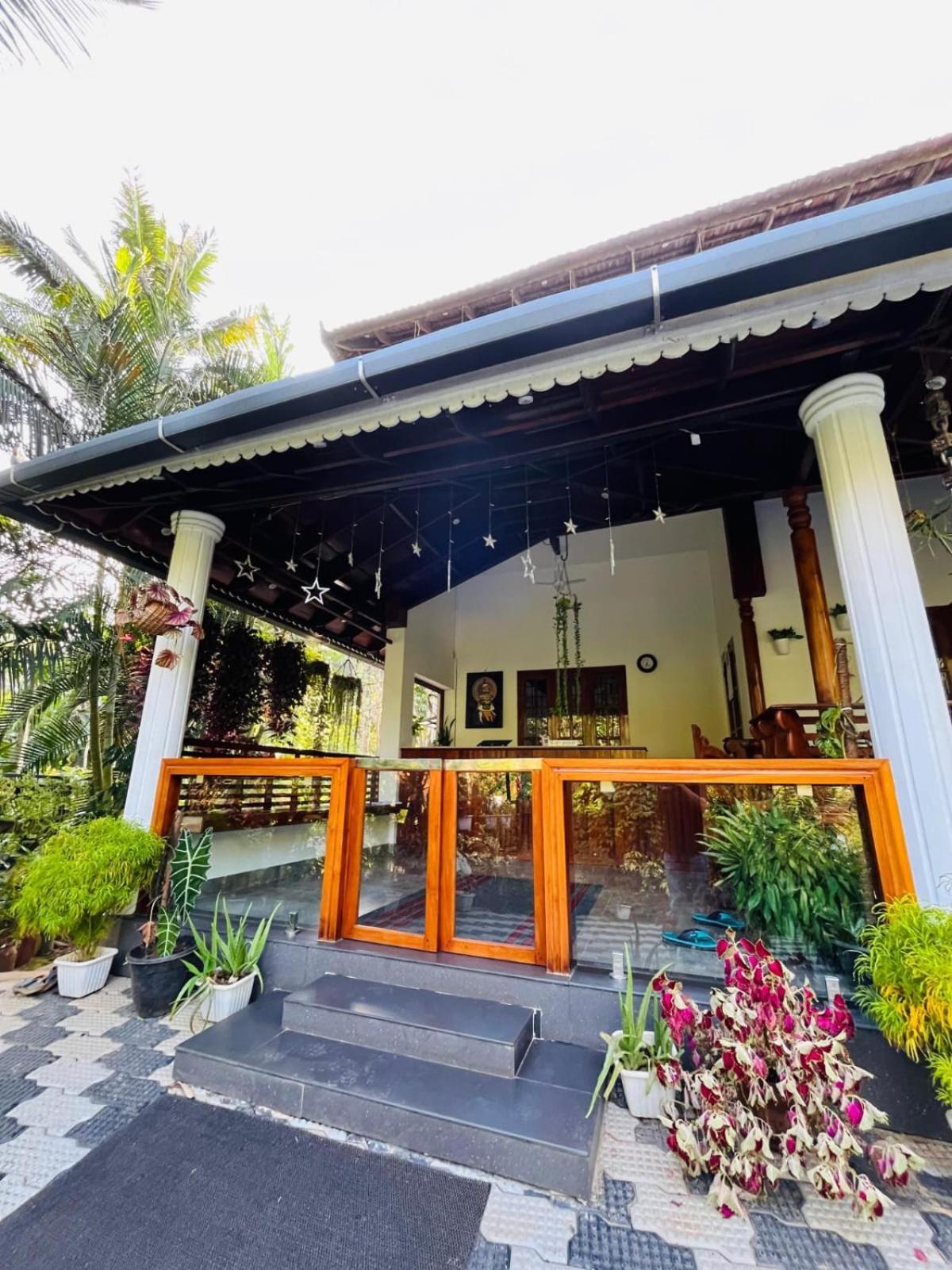 Lush Acres Βίλα Thekkady Εξωτερικό φωτογραφία